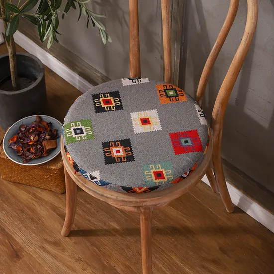 Stylish Jacquard Cushion for Cozy Living Room Seating