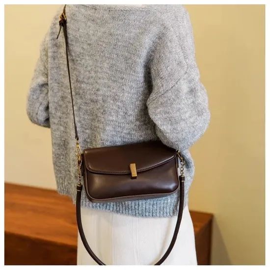 Underarm Bag Women′ S Bag Leather Designer Bag
