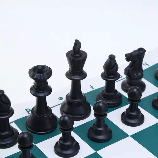 Plastic Chess Set 6.5 7.5 9.5cm King Height Black White Chess Piece with Velvet Bag