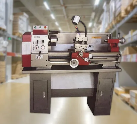 China Conventional Bench Gear Head Universal Precision Metal Hobby Lathe Machine (KY330)