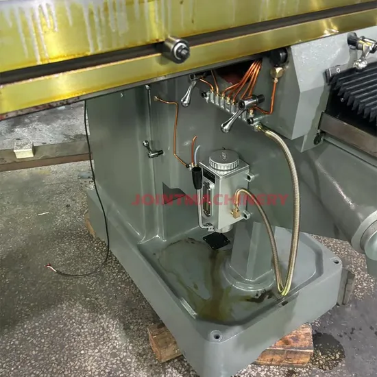 High Speed Milling Machine 3 Axis High Performance Milling Machine Strong Cutting